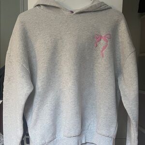 Edikted Light Gray Sweater with Pink Ribbon Accent
